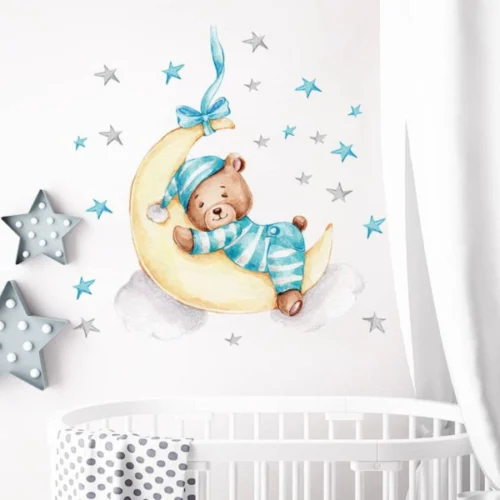 Wandsticker Baby Bär auf dem Mond mit Sternen und Wolken – Niedliche Wanddekoration für Kinderzimmer