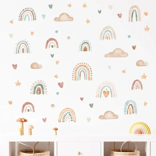 Wandsticker Regenbogen mit Wolken, Sternen und Herzen – Bunte Wanddekoration für Kinderzimmer