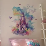 Märchenhaftes Traum Schloss Wandtattoo "Gute Nacht" – Wiederverwendbares selbstklebendes Wandbild, Buntes Aquarell Design mit Regenbogen & Sternen, Einfach anzubringen & zu entfernen, für Kinderzimmer, Schlafzimmerdeko, Mädchenzimmer, Wohnkultur